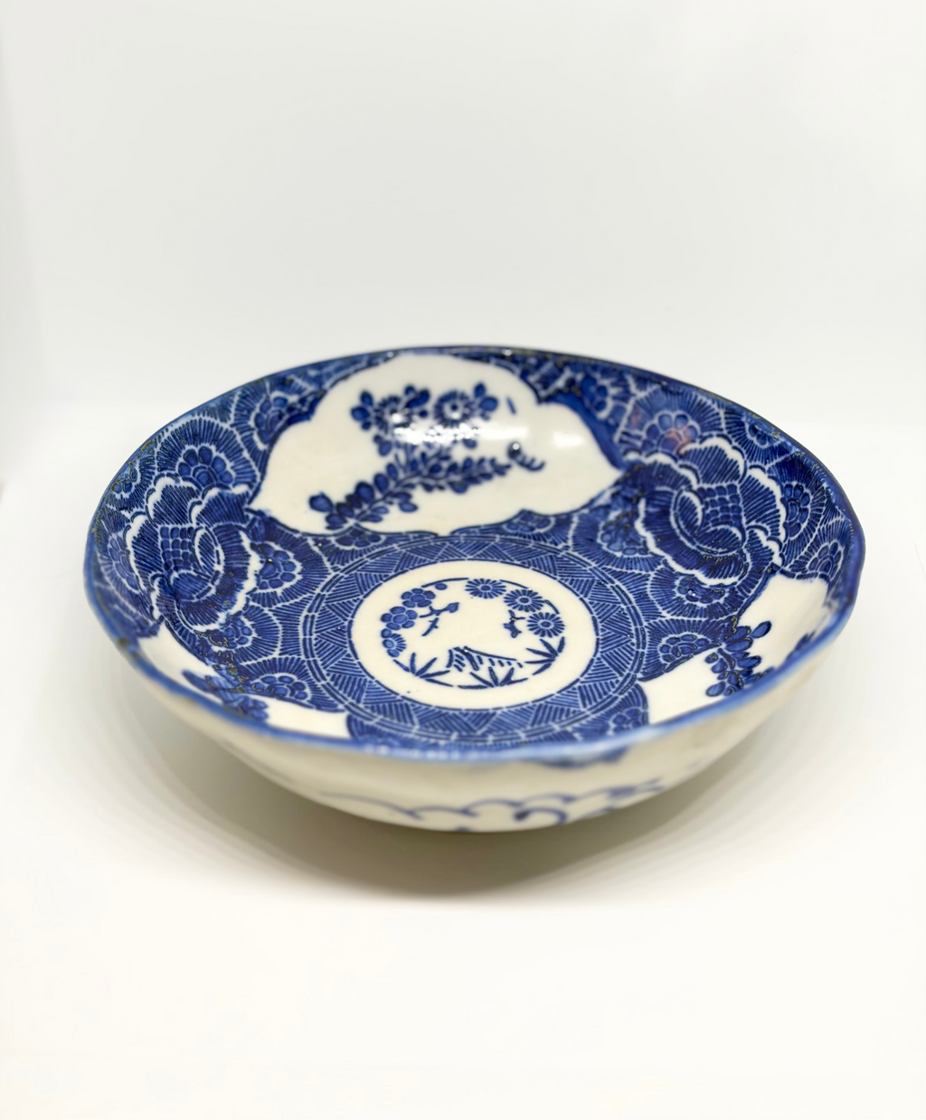 Blue Peony Crest Imari Dish