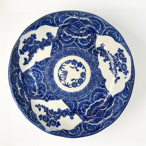 Blue Peony Crest Imari Dish